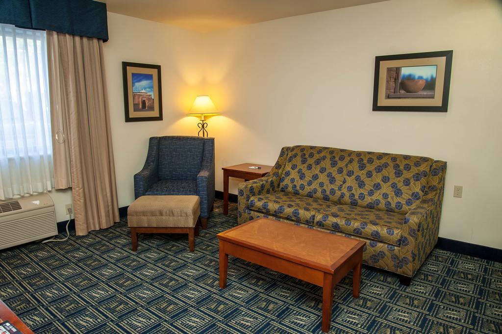 Holiday Inn Express Tucson-Airport By Ihg Ngoại thất bức ảnh