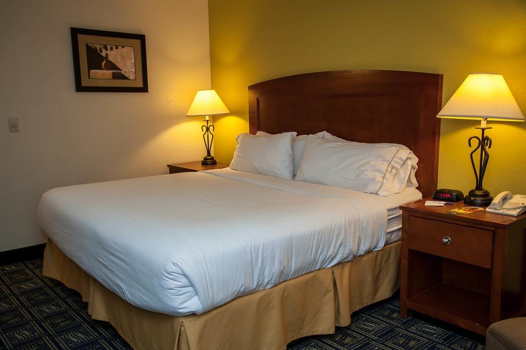 Holiday Inn Express Tucson-Airport By Ihg Ngoại thất bức ảnh